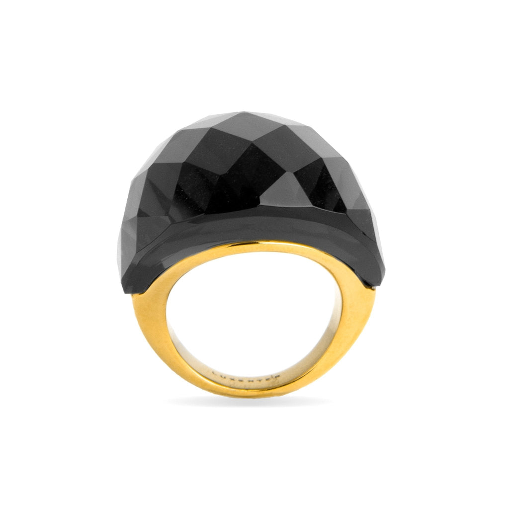 Anillo acabado en oro amarillo 18k