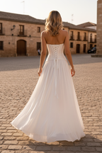 Vestido blanco corset - de espaldas plaza española