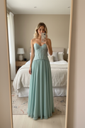 Vestido verde agua corset - selfie espejo dormitorio